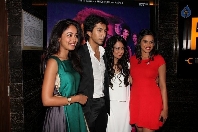 Premiere of Film X with Star Cast - 31 / 37 photos