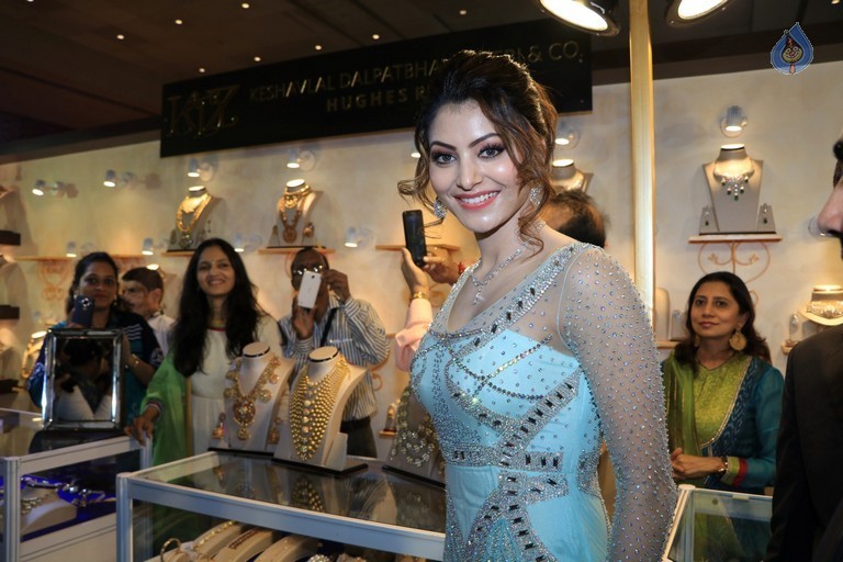 Premium Jewellery Exhibition Launch - 23 / 42 photos