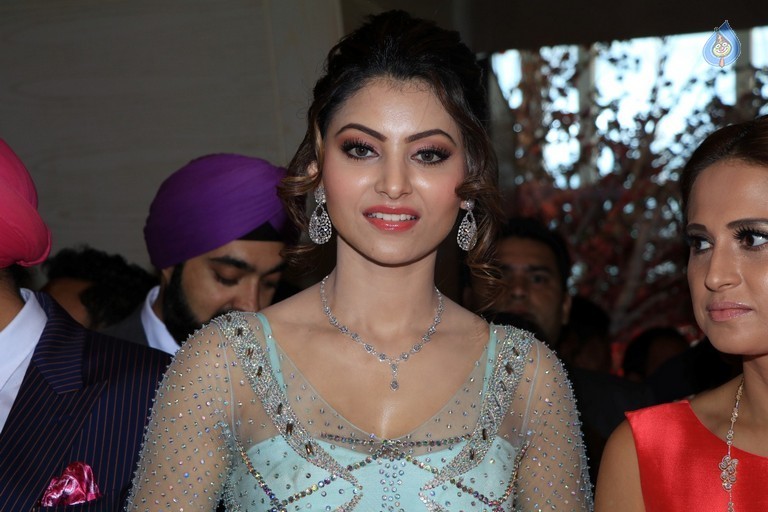 Premium Jewellery Exhibition Launch - 35 / 42 photos