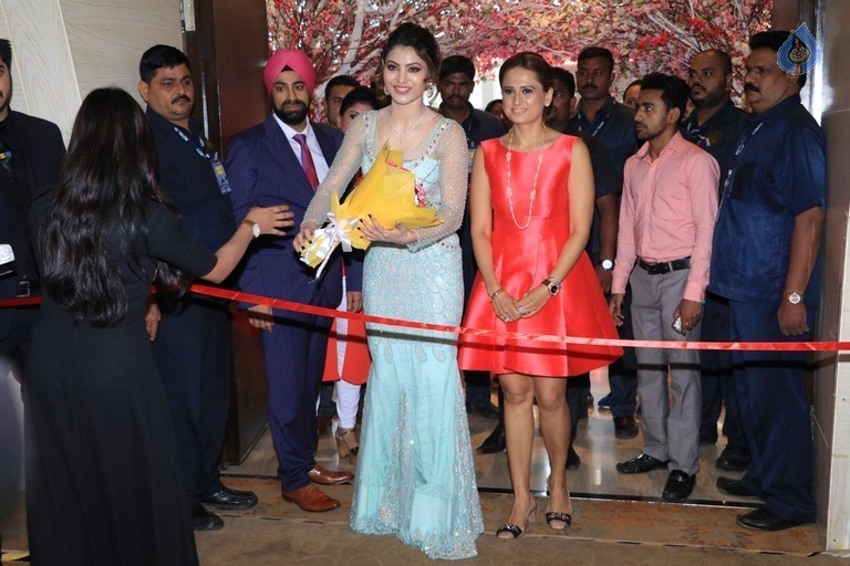 Premium Jewellery Exhibition Launch - 41 / 42 photos