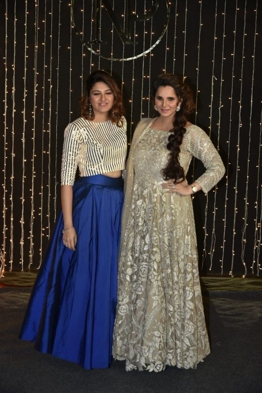 Priyanka Chopra - Nick Jonas Wedding Reception - 34 / 111 photos