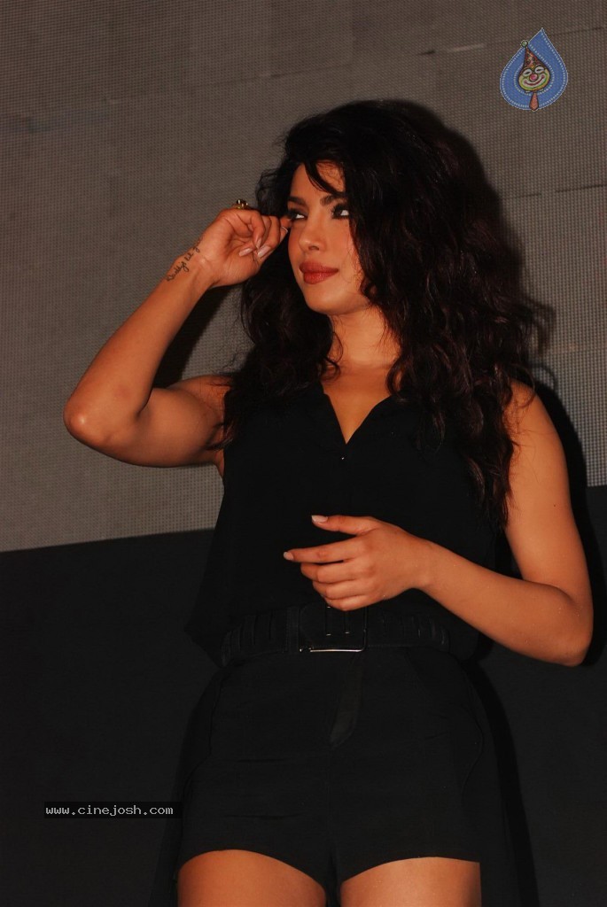 Priyanka Chopra at Exotic Song Launch - 27 / 43 photos