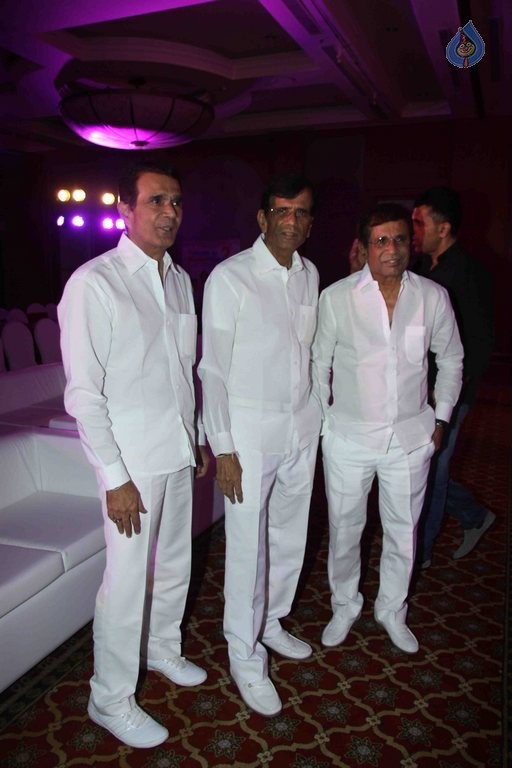 Pyaar Ka Punchanama 2 Success Party - 5 / 42 photos