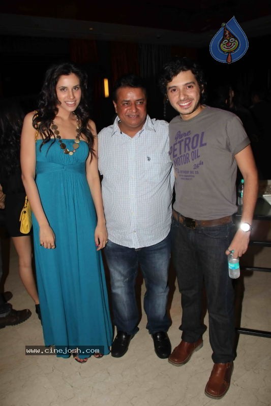 Bollywood: Pyaar Ka Punchnama Success Bash - 5 / 24 photos