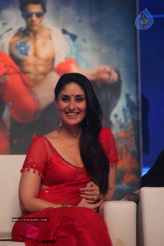 RA.One Movie Music Launch - 27 / 101 photos