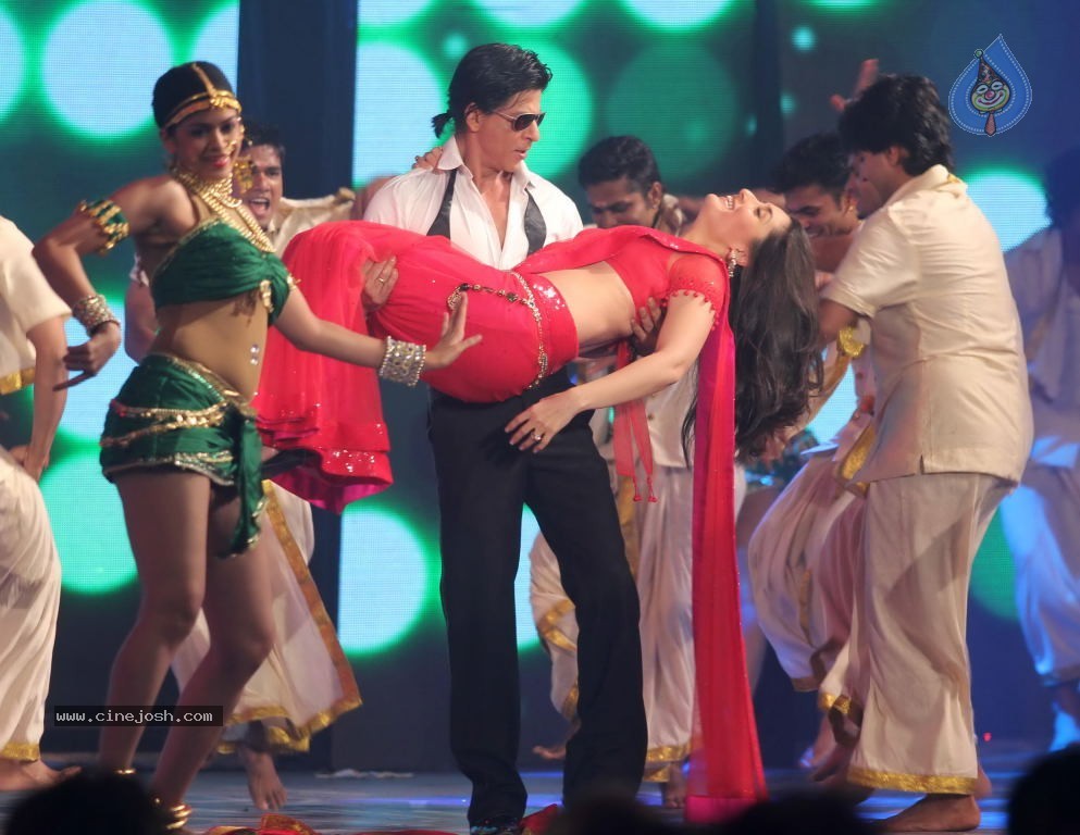 RA.One Movie Music Launch - 100 / 101 photos