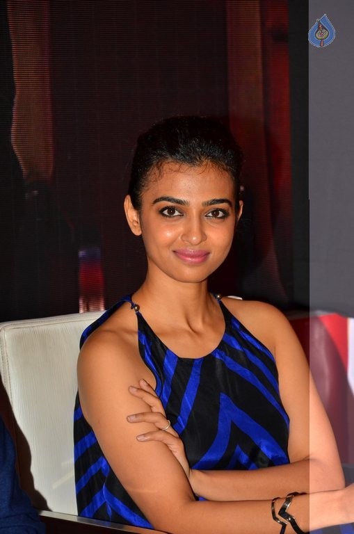 Radhika Apte at Famestars Live Event - 10 / 15 photos