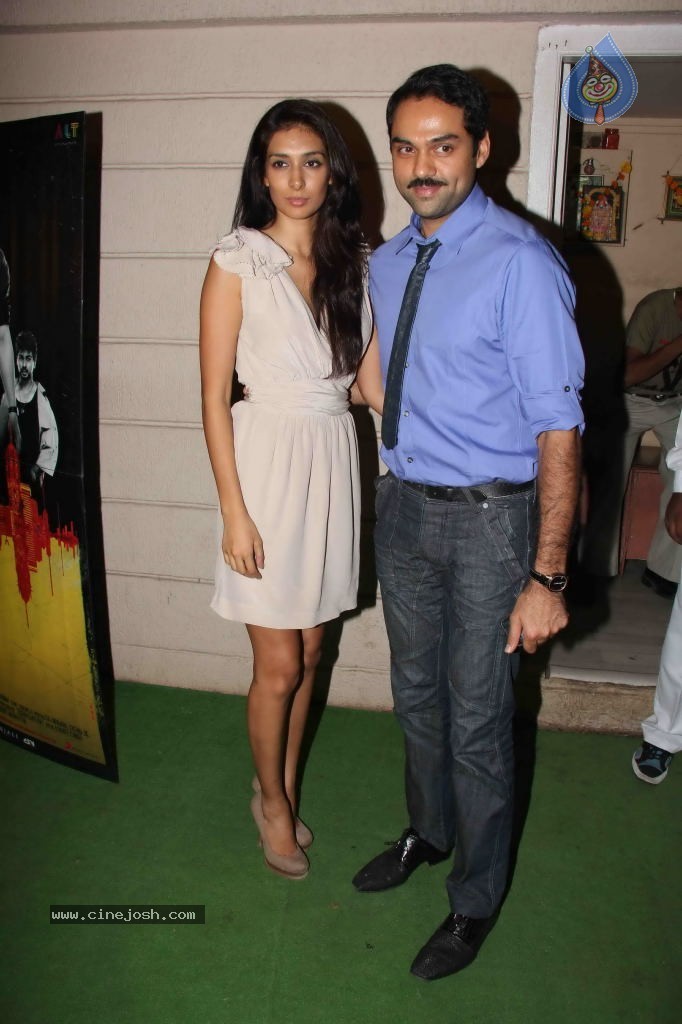 Ragini MMS Movie Success Bash - 43 / 77 photos