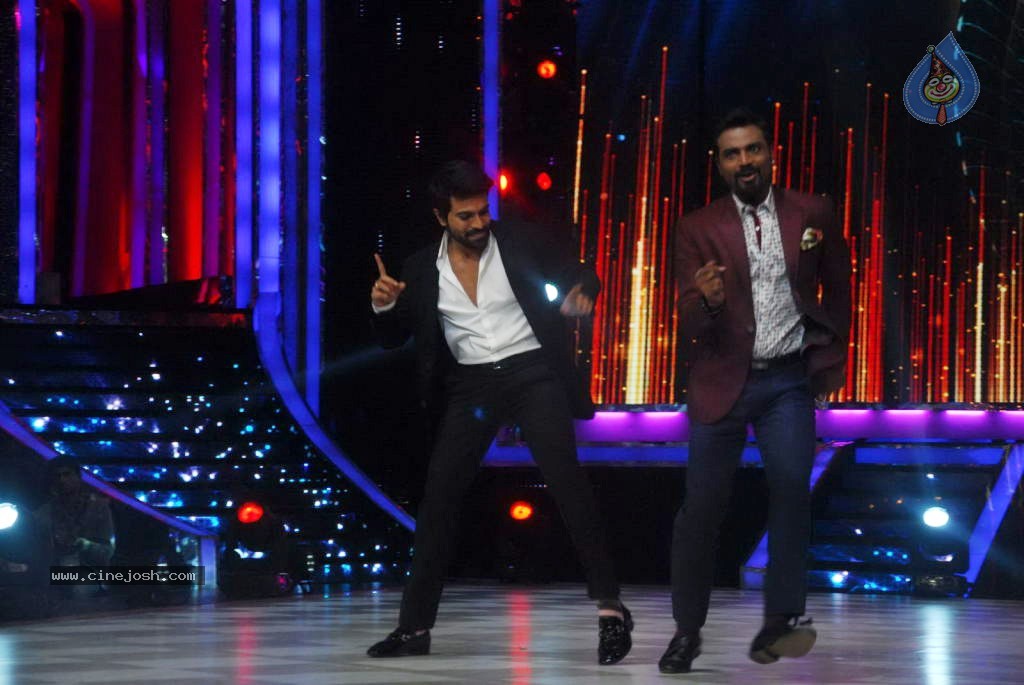 Ram Charan at Zanjeer Promotional Event - 34 / 137 photos