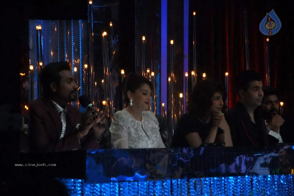 Ram Charan at Zanjeer Promotional Event - 125 / 137 photos