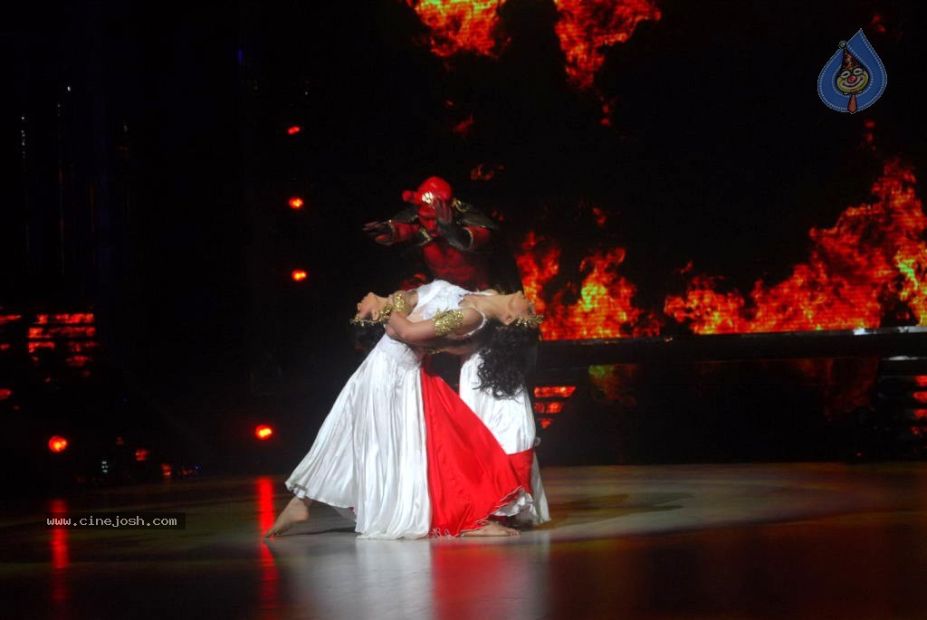 Ram Charan at Zanjeer Promotional Event - 127 / 137 photos