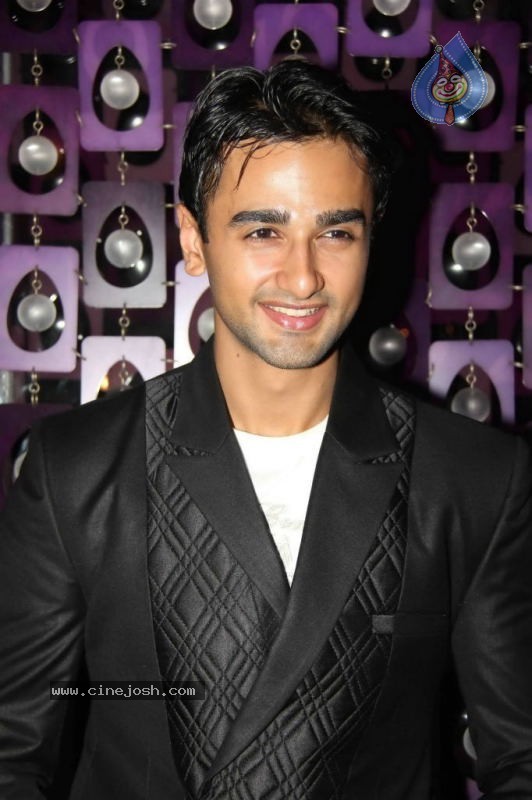 Ram Milaayi Jodi 100 Episodes Success Party - 7 / 42 photos