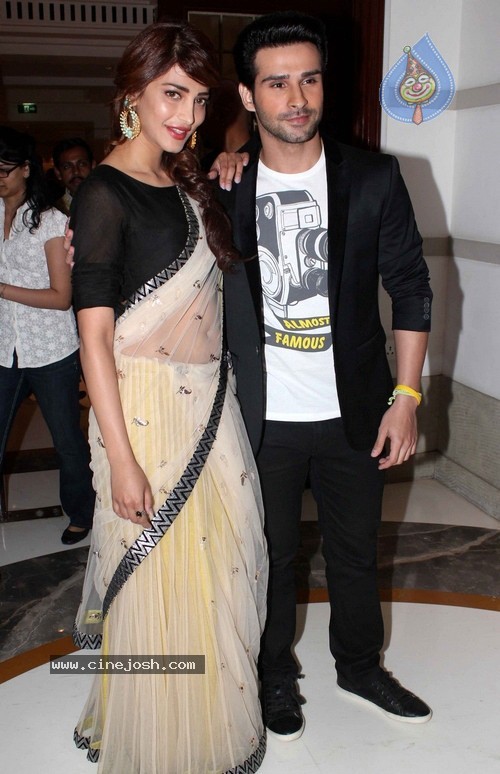 Ramaiya Vastavaiya Music Launch - 20 / 63 photos