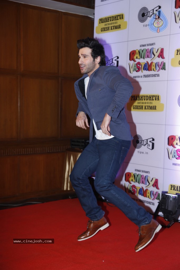 Ramaiya Vastavaiya Press Meet - 40 / 106 photos