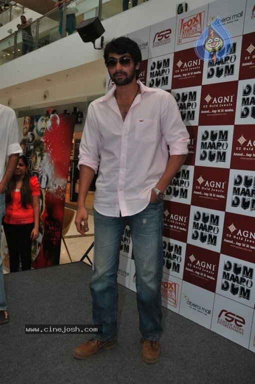 Rana at Dum Maaro Dum Movie Promotion - 19 / 25 photos