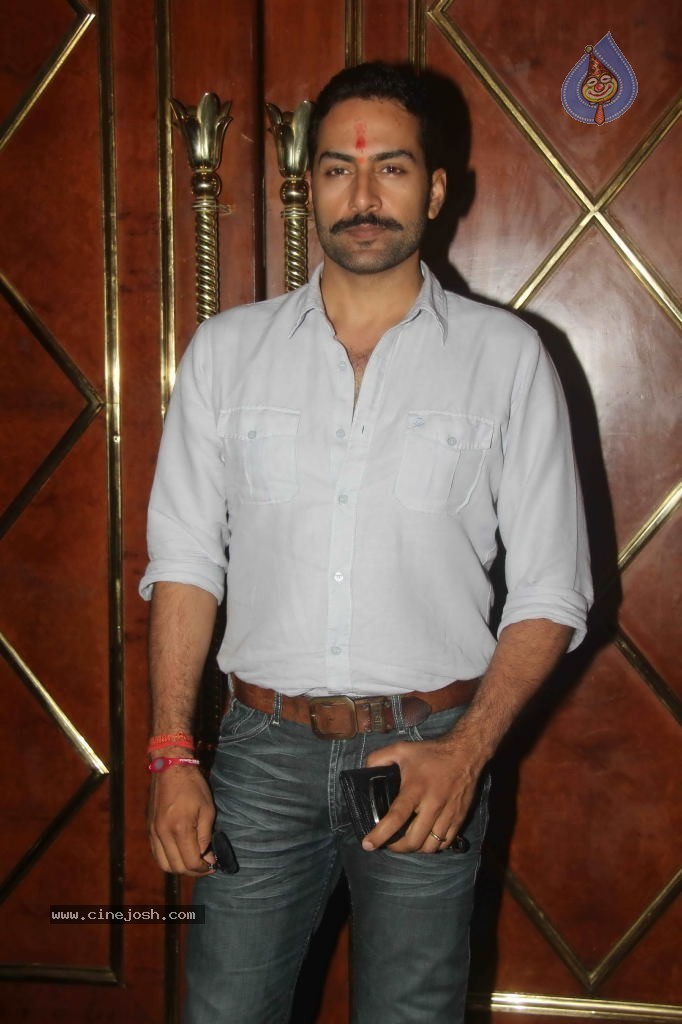 Rascals Movie Audio Launch - 32 / 60 photos