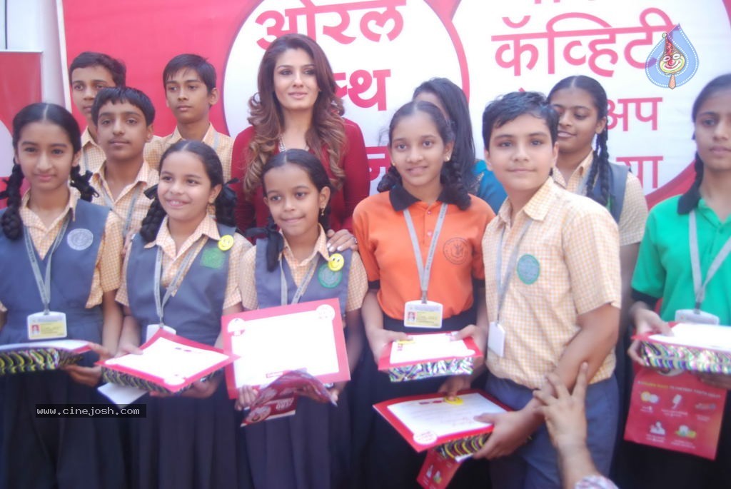 Raveena at Colgate Dental Oral Health Month Event - 22 / 30 photos