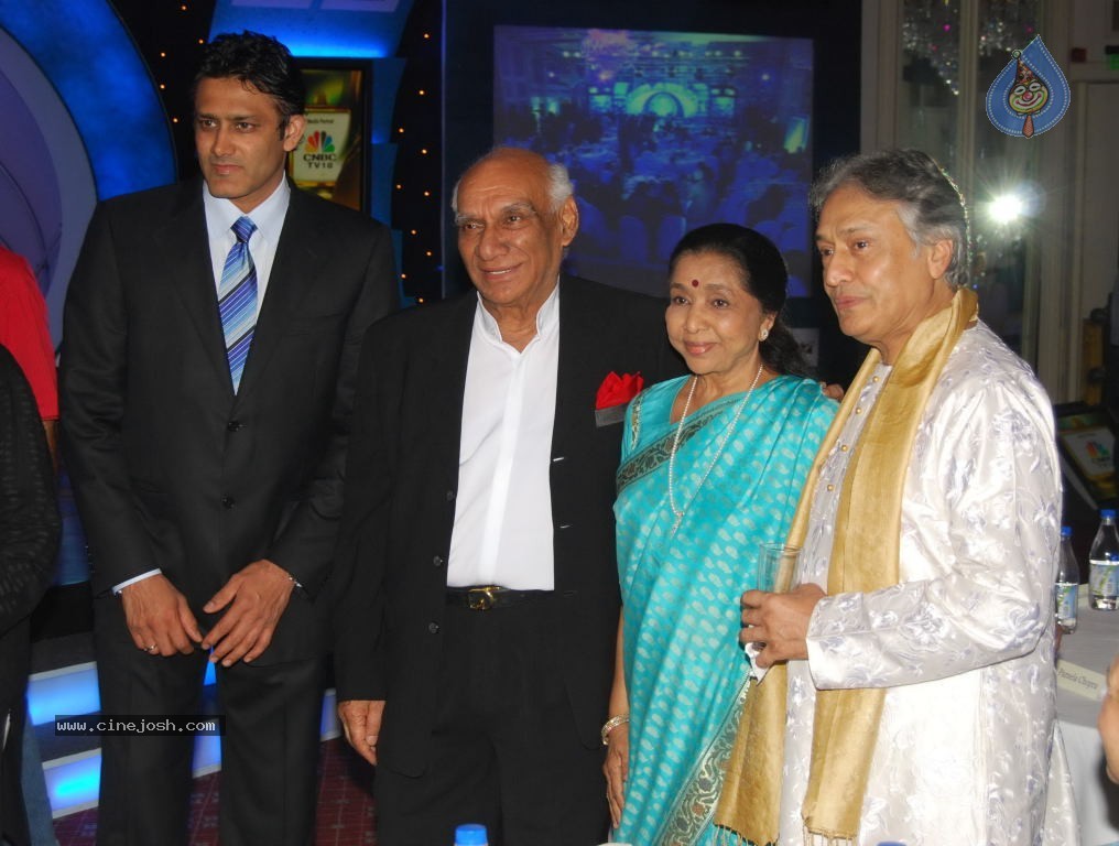 Real Heroes Awards 2011 - 18 / 45 photos