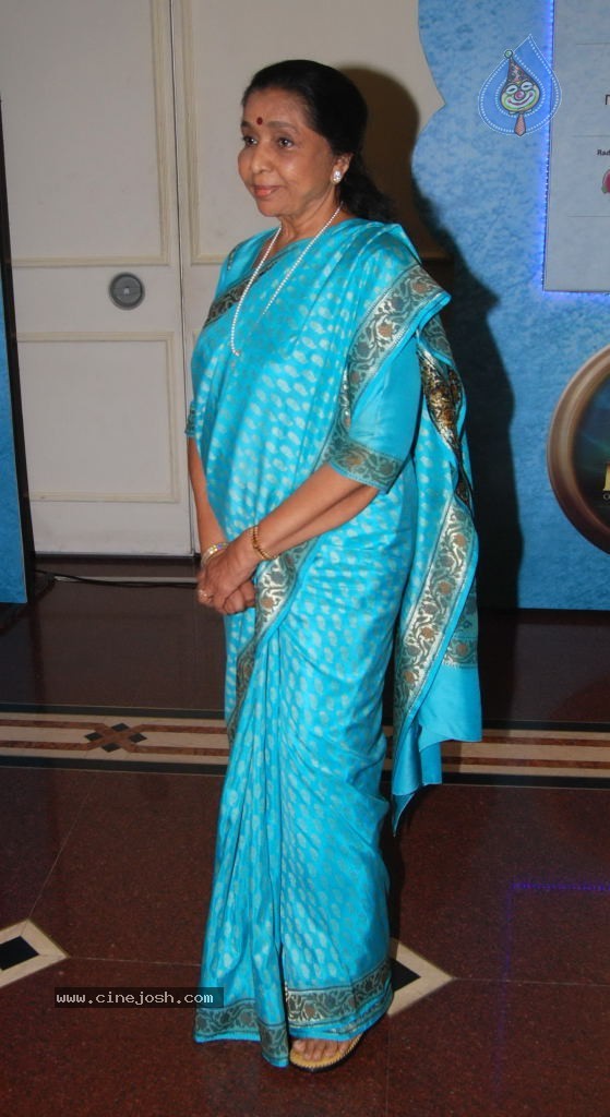 Real Heroes Awards 2011 - 35 / 45 photos