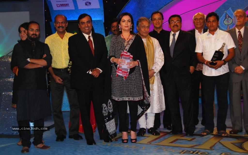 Real Heroes Awards 2011 - 36 / 45 photos