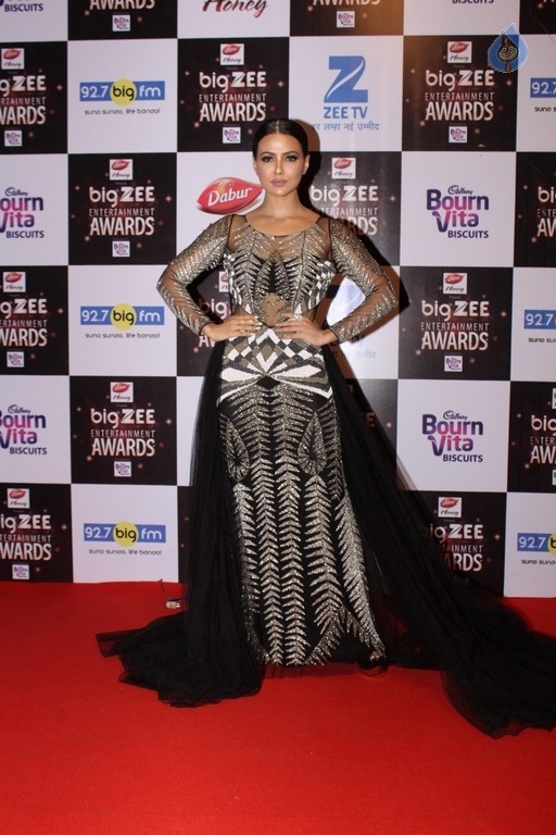 Zee Entertainment Awards Red Carpet  - 4 / 60 photos