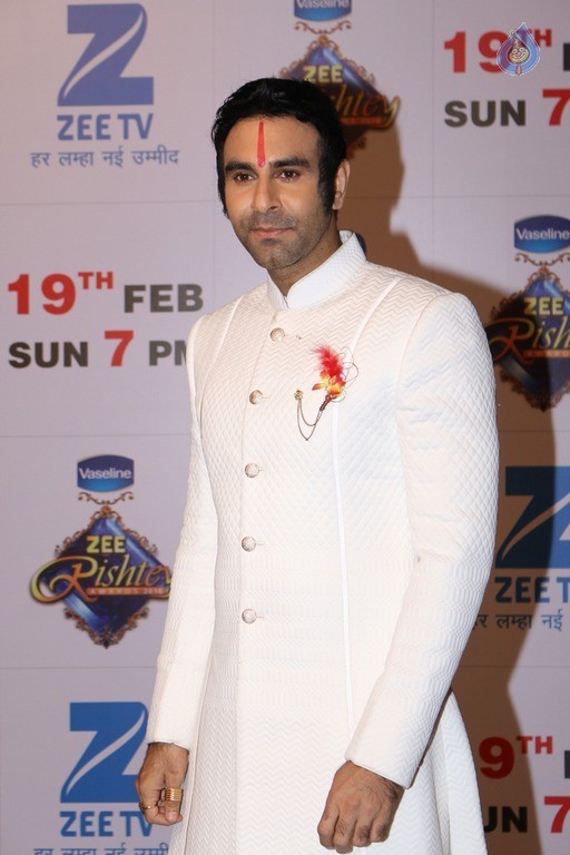 Red Carpet Of Zee Rishtey Awards - 38 / 63 photos