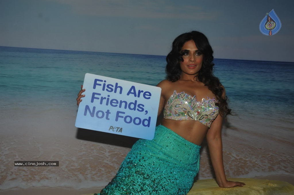 Richa Chadda Peta Vegetarian Ad Shoot - 32 / 36 photos