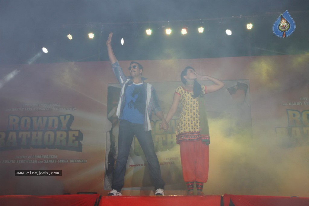 Rowdy Rathore First Look Launch - 10 / 60 photos