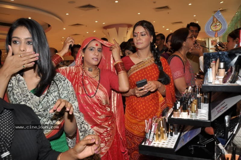 SAB TV Women Day Celebrations  - 10 / 23 photos