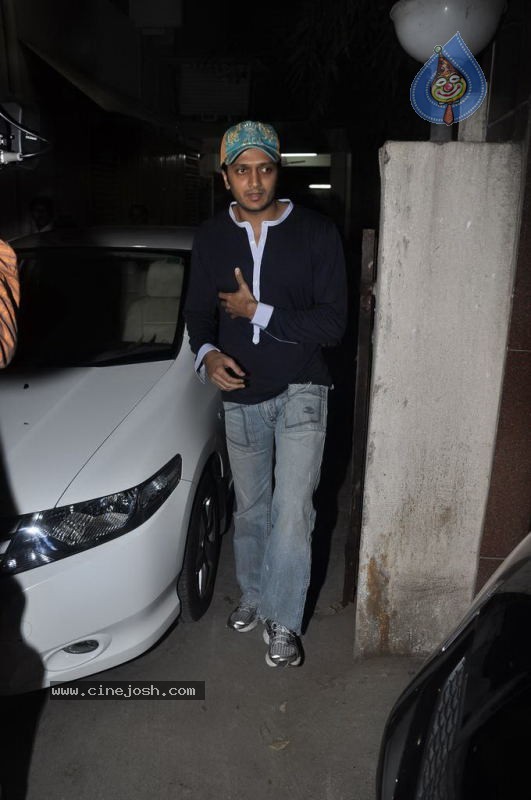 Sachin Tendulkar at Dhobi Ghat Special Screening - 5 / 42 photos