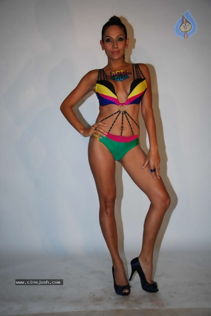 Sadda Adda Movie Spicy Photoshoot - 24 / 66 photos