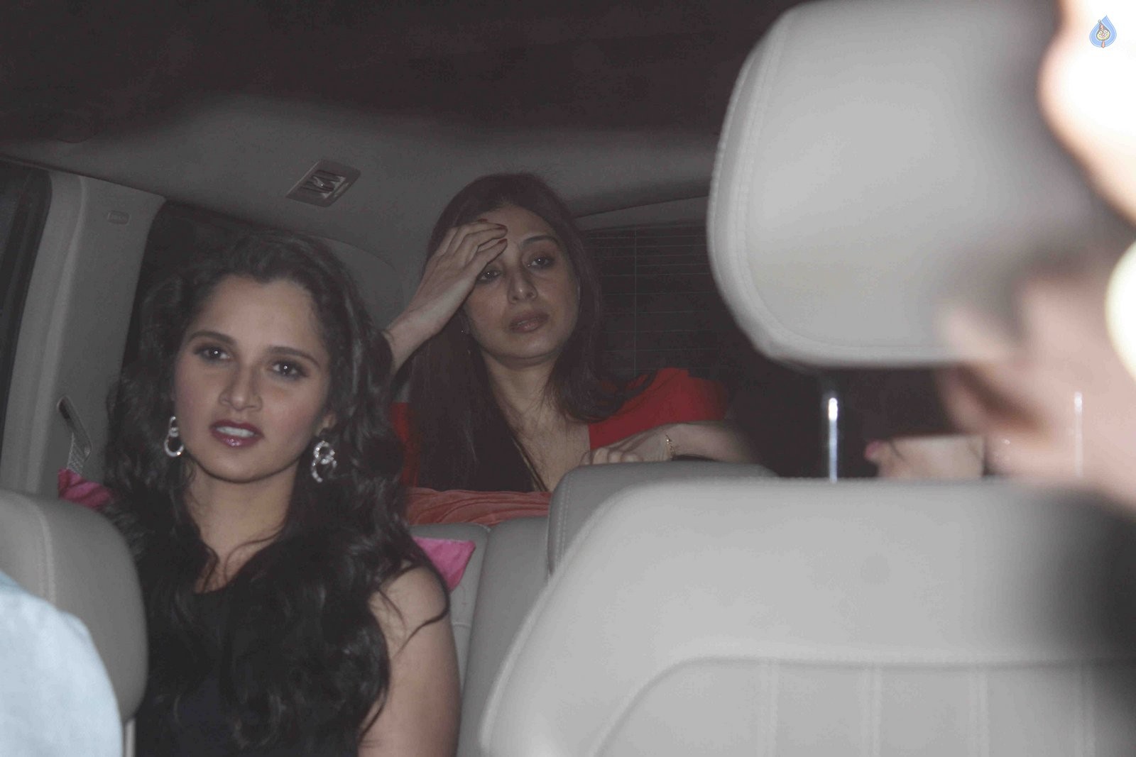 Salman Khan 50th Birthday Celebrations - 5 / 49 photos