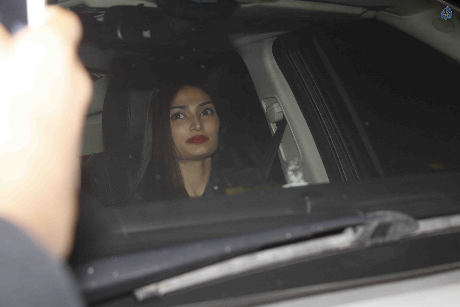 Salman Khan 50th Birthday Celebrations - 17 / 49 photos