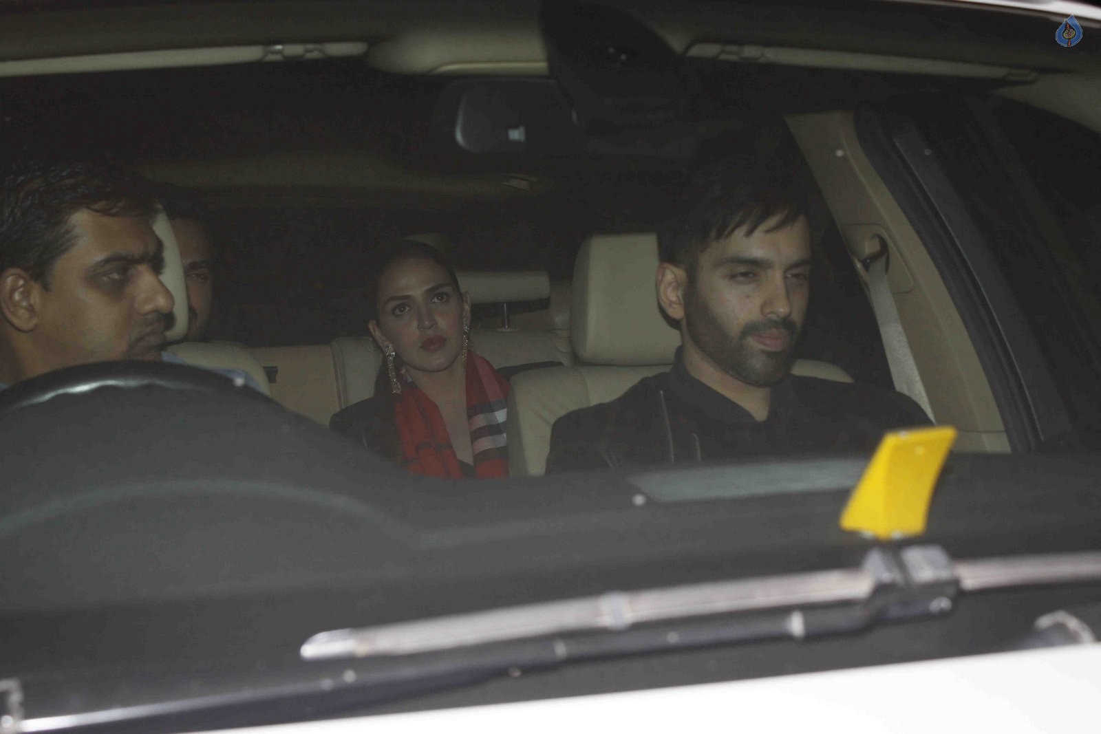 Salman Khan 50th Birthday Celebrations - 18 / 49 photos