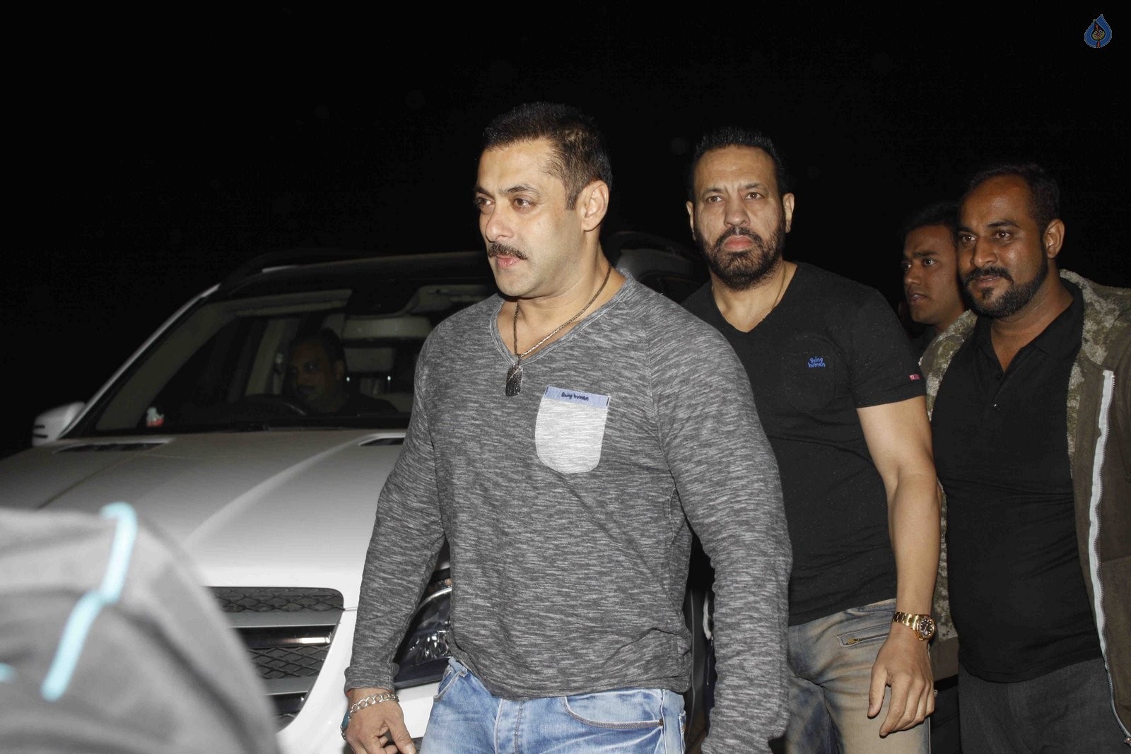 Salman Khan 50th Birthday Celebrations - 47 / 49 photos