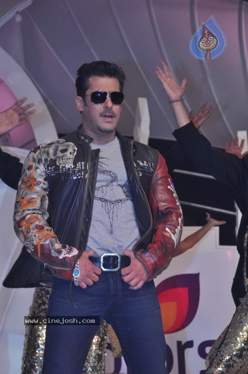 Salman Khan at Bigg Boss 4 Media Event Stills - 4 / 34 photos