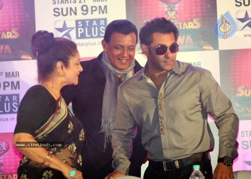 Salman Khan at Superstar Ka Jalwa Awards - 23 / 33 photos