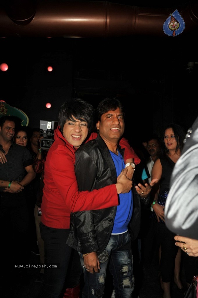 Sambhavana Seth Bday Party - 18 / 93 photos