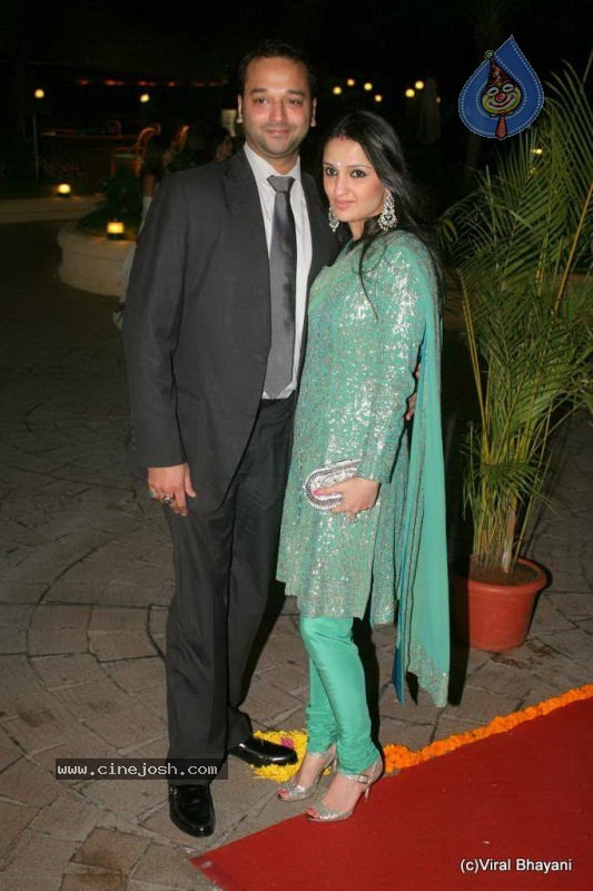 Sameer Neelam Wedding Reception - 34 / 57 photos