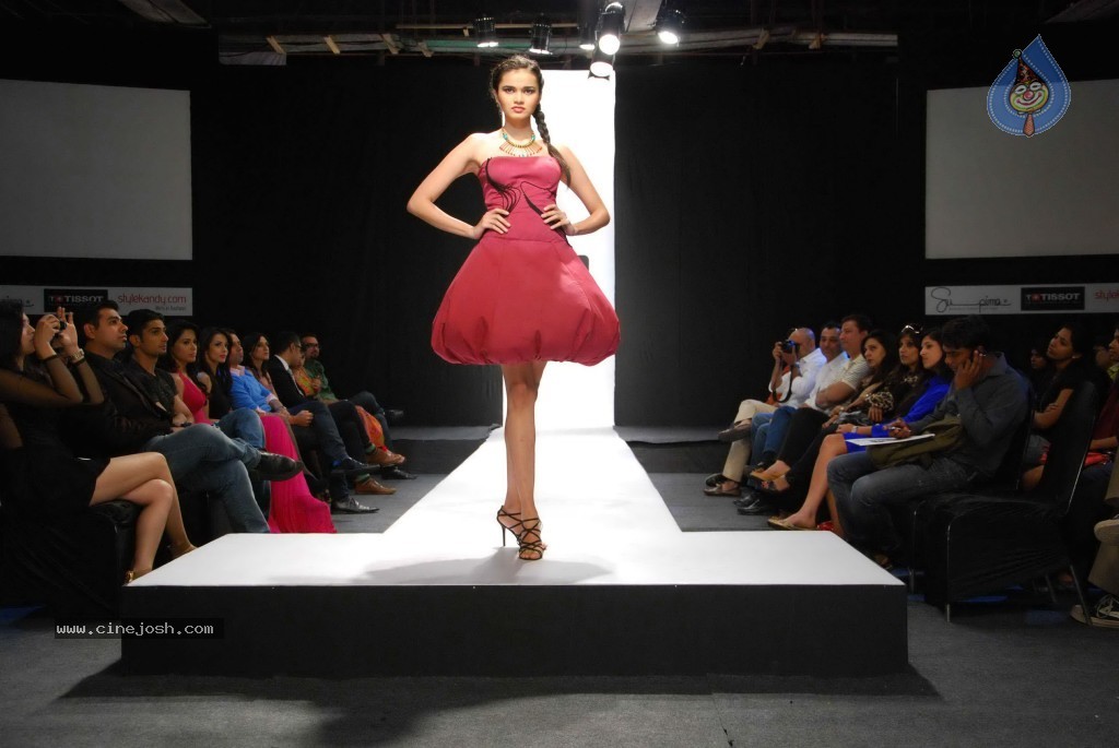 Sameera Reddy at Design Season 4 Grand Finale Photos - 10 / 84 photos