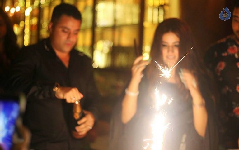 Sana Khan at Shaista Ali Khan Birthday Bash - 10 / 14 photos