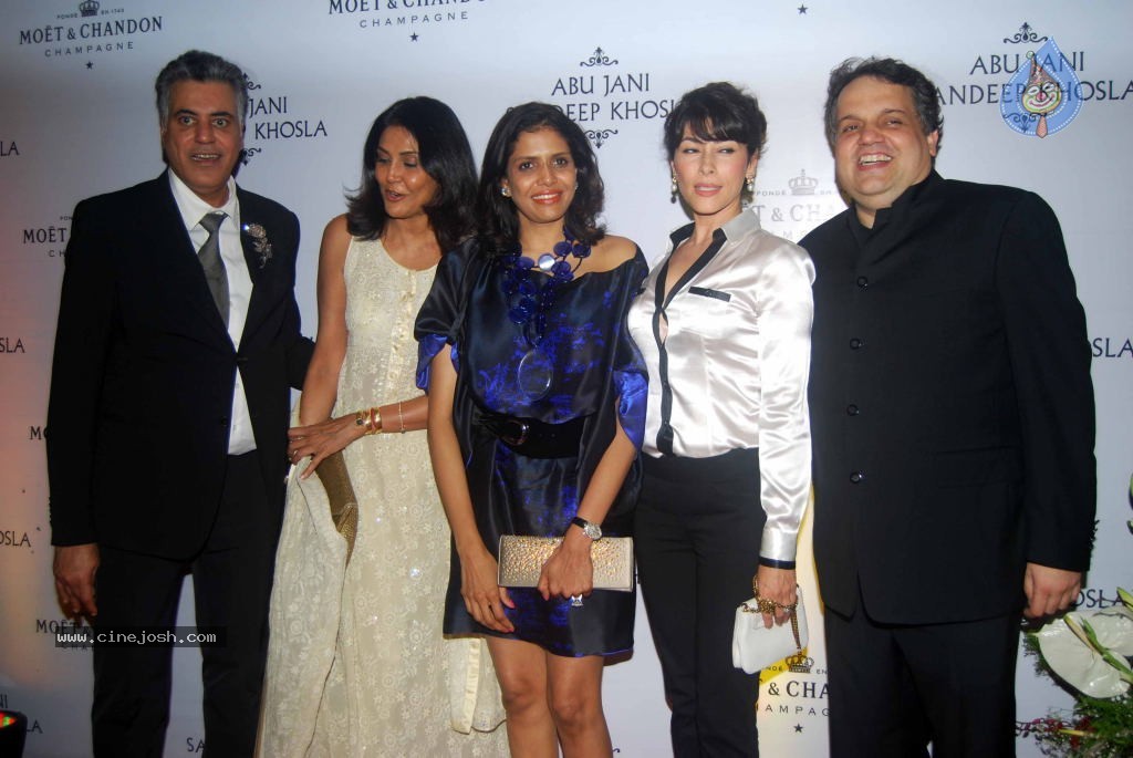 Sandeep Khosla 25th Anniversary Celebration - 16 / 32 photos