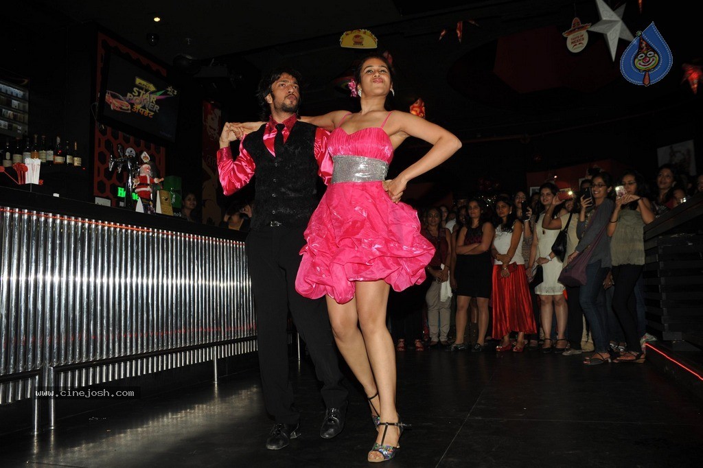 Sandip and Jesse Hosted Christmas Party - 49 / 105 photos