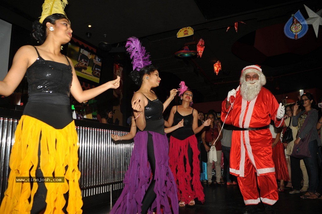 Sandip and Jesse Hosted Christmas Party - 54 / 105 photos