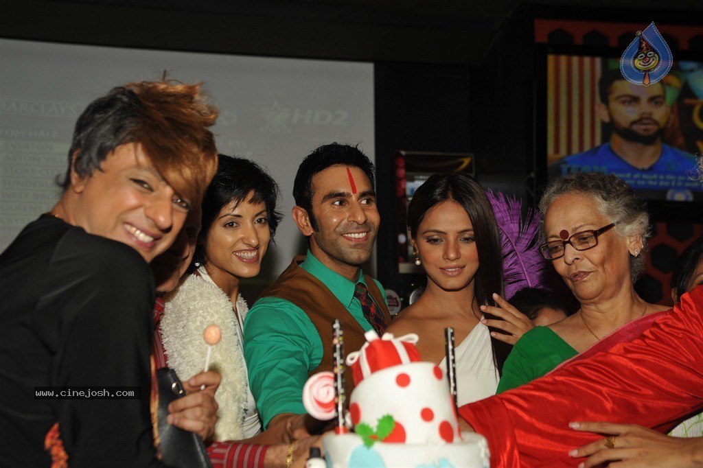 Sandip and Jesse Hosted Christmas Party - 70 / 105 photos