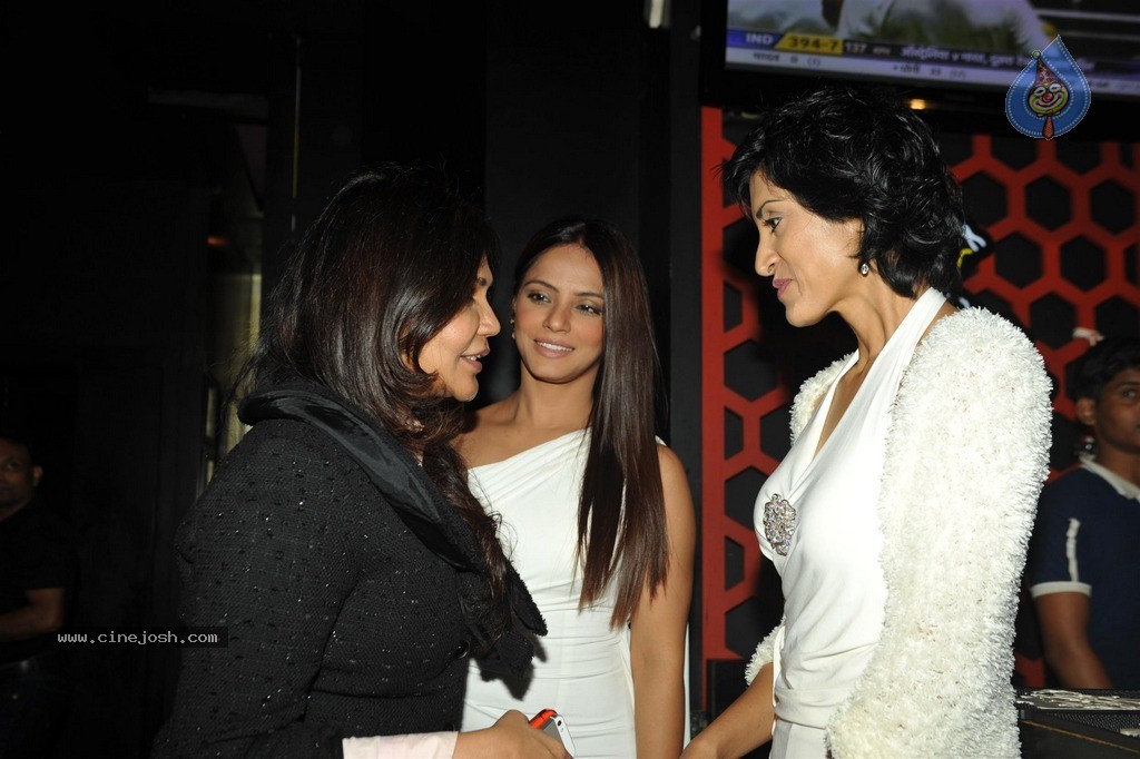 Sandip and Jesse Hosted Christmas Party - 88 / 105 photos