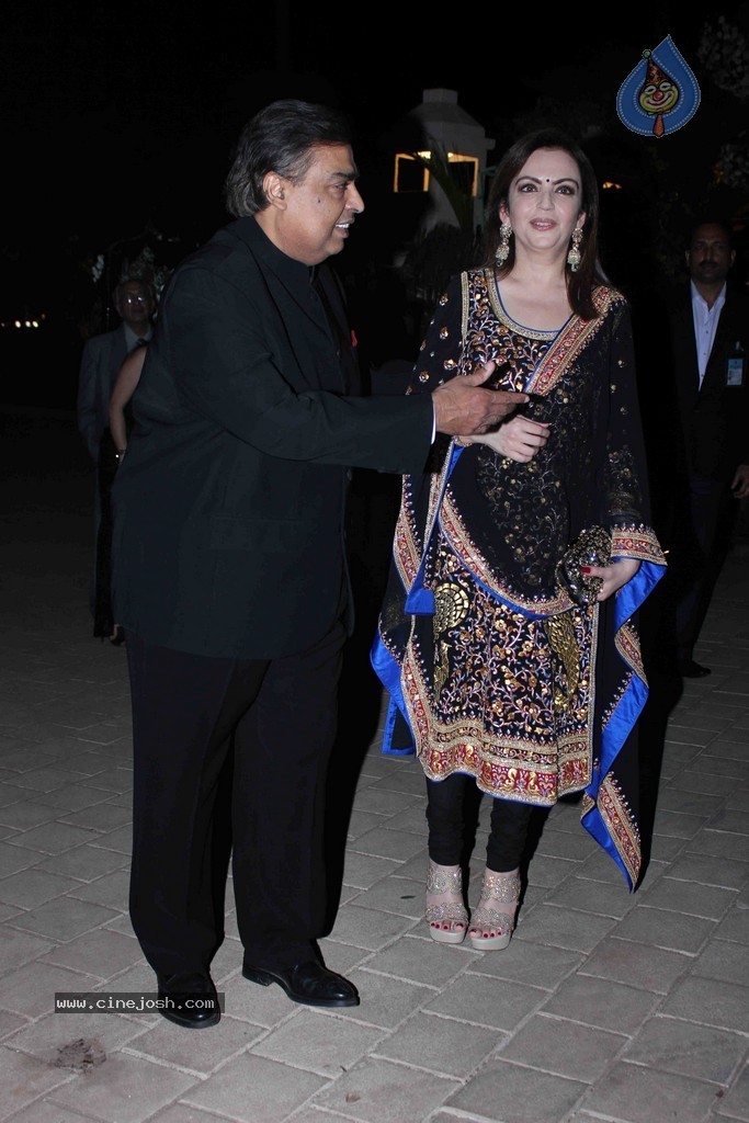 Sanjay Hindujas Pre Wedding Party - 11 / 31 photos