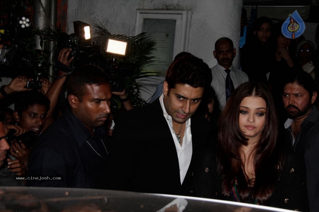 Sanjay Leela Bhansali Bday Party - 36 / 38 photos