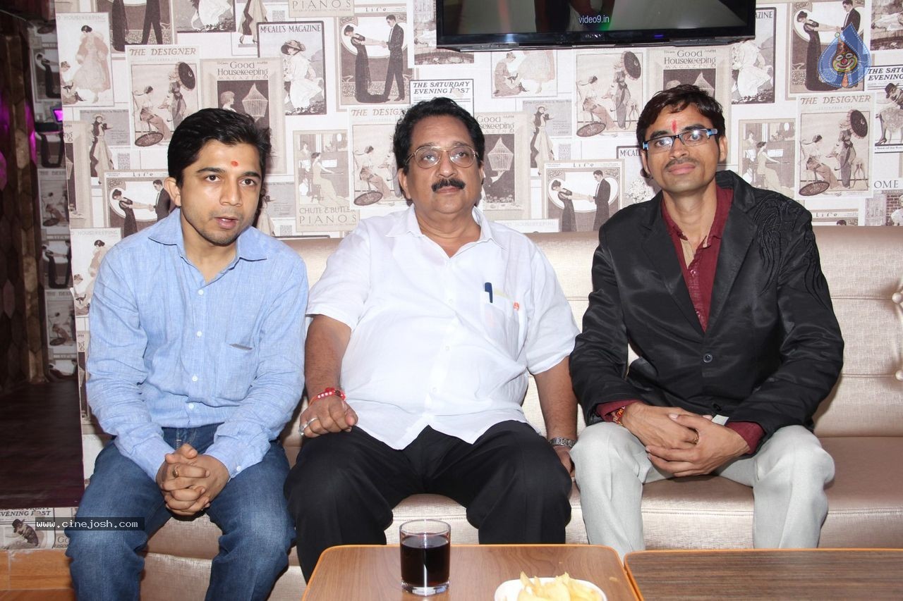 Sara Loren Inaugurates Dazzle Rest O Lounge - 57 / 61 photos