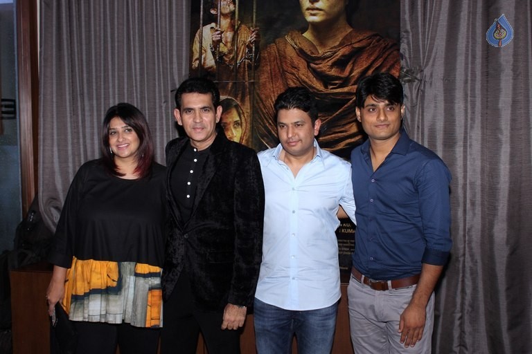 Sarbjit Success Party Photos - 3 / 21 photos